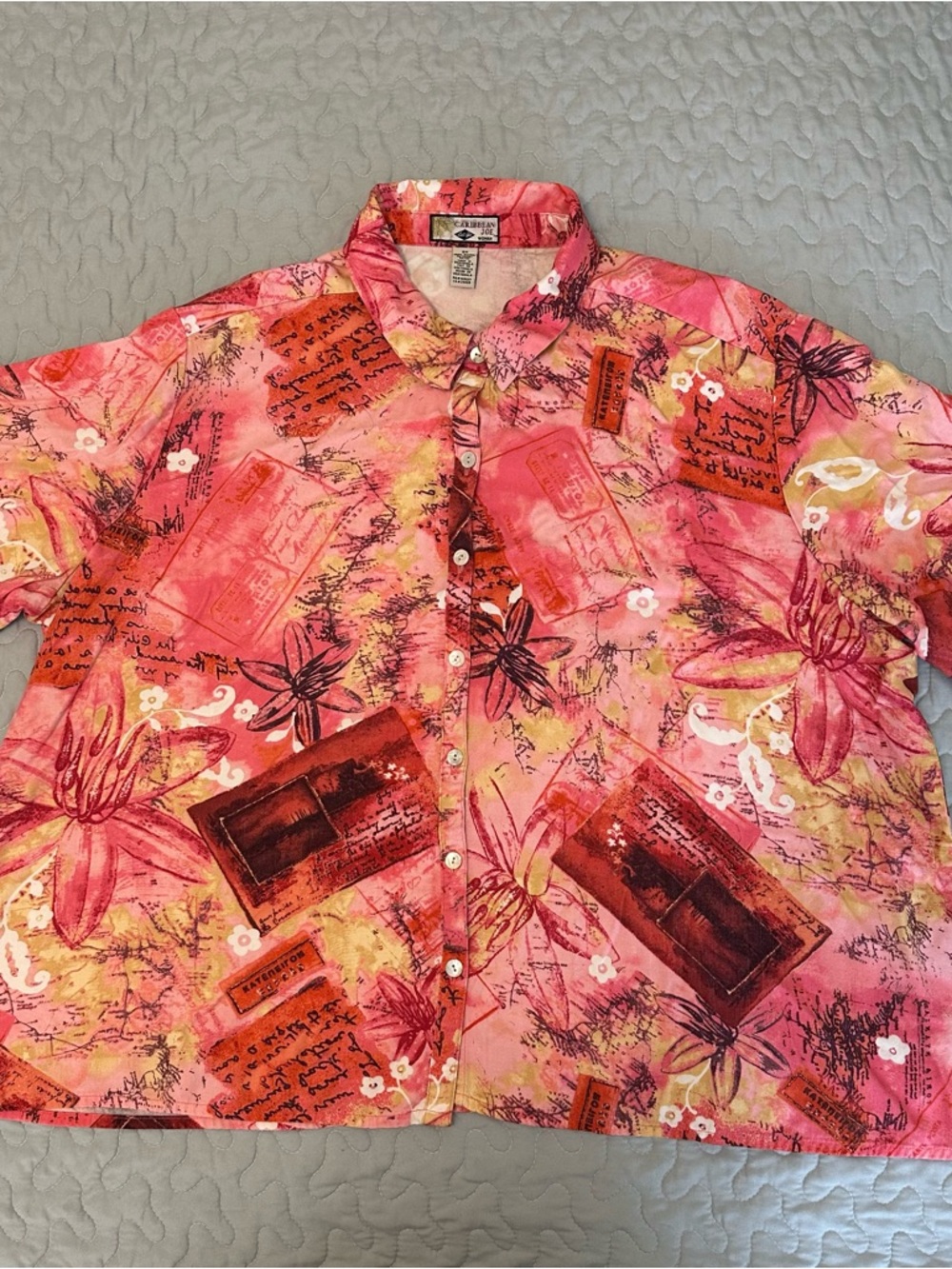 Caribbean Joe Plus Size Hawaiian Floral Print Postcard Women’s Button-Down Shirt